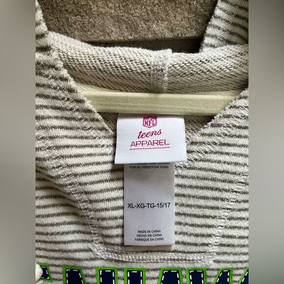 NFL Teens Official Seattle Seahawks Football Hoodie Cream green stripe  XL - Picture 4 of 9